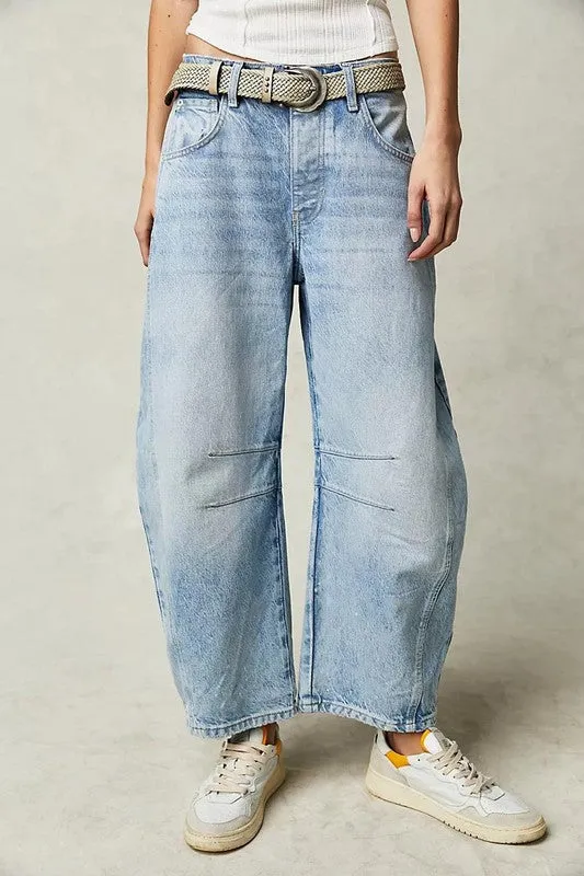 LIght Wash Distressed Barrel Jeans
